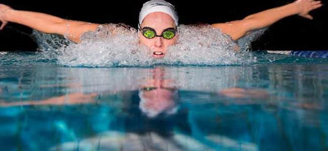 فوائد صحية مذهلة لممارسة تمارين السباحة
