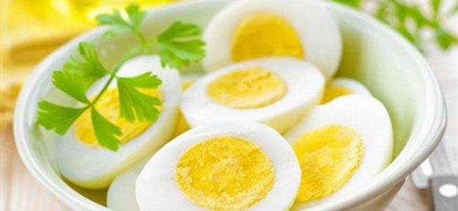 الإفراط في تناول البيض يرفع مستوى الكوليسترول في الدم