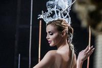 بالصورة: رولا سعد عارية؟!