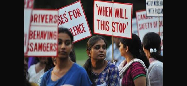  عقاب النساء بالحرق عادة هندية متأصلة 