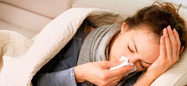 الاختلاف الرئيسي بين “كورونا” ونزلة برد وإنفلونزا